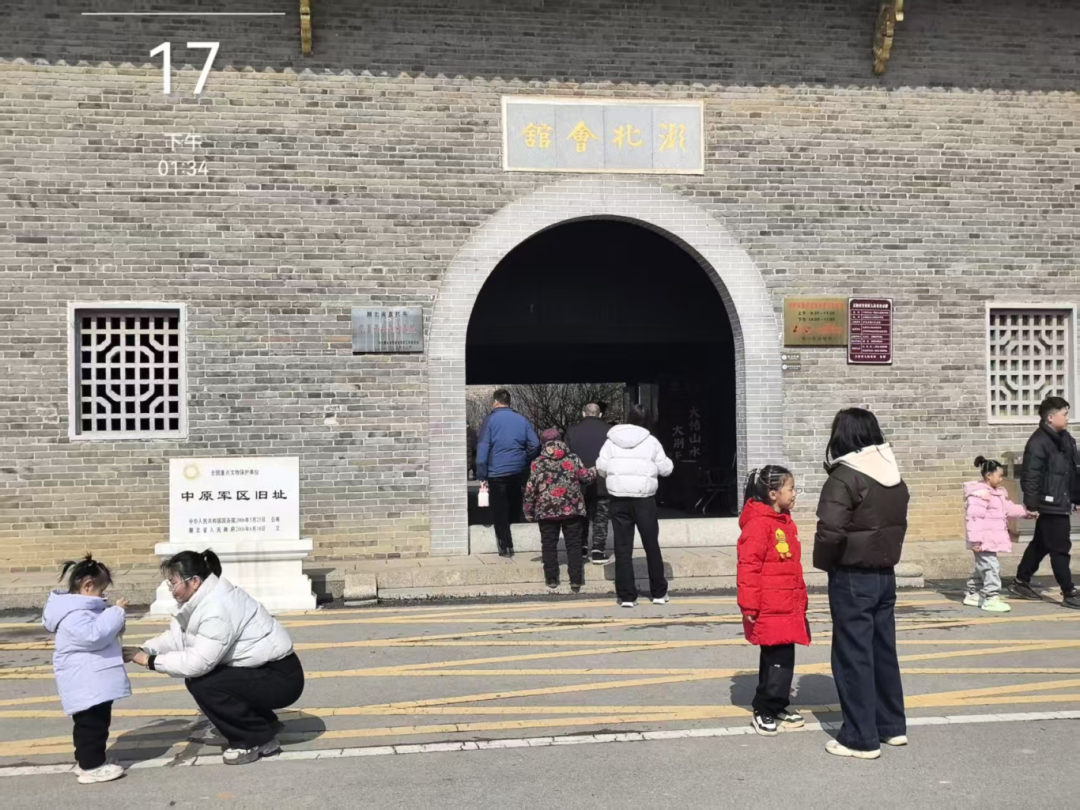 8acfb0c2-6020-4d39-928f-8cd5e06641e4