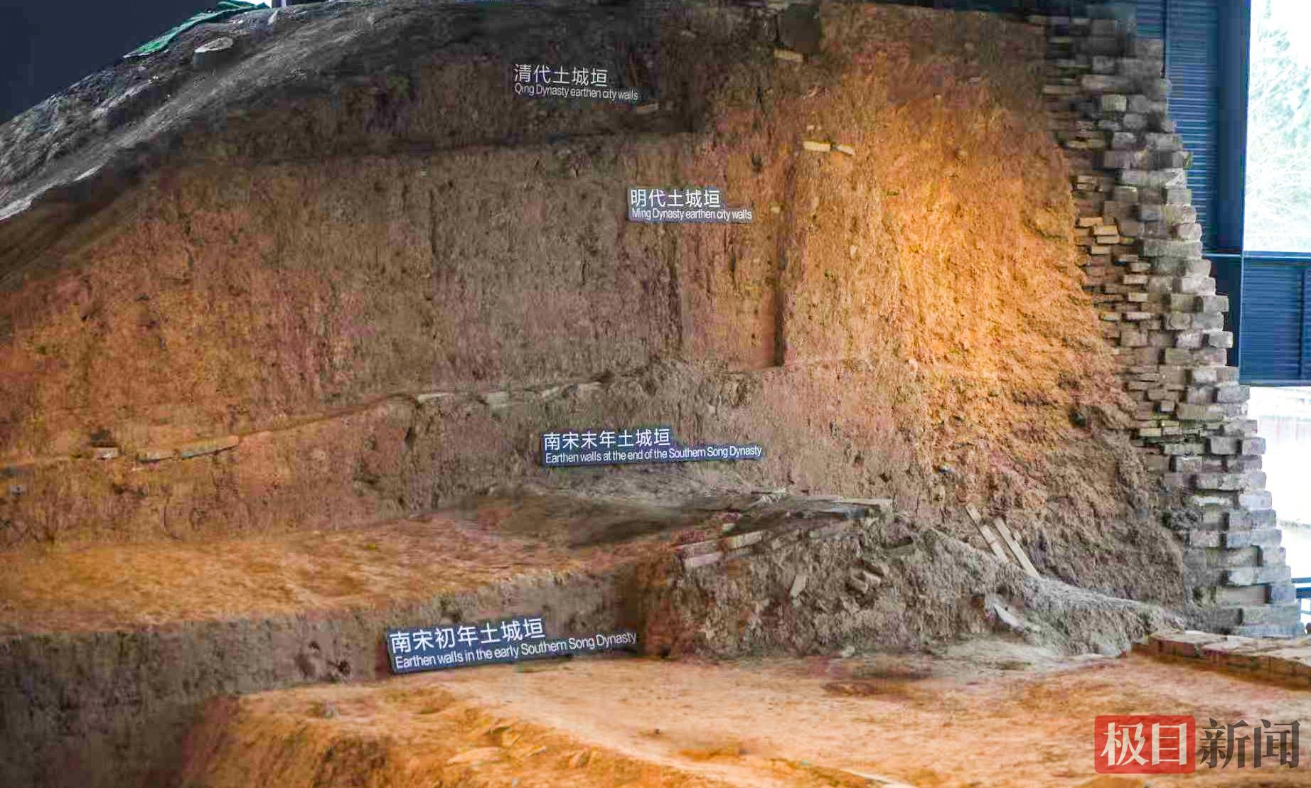 荆州城墙系统展示唐代至清代荆州城墙的演变历程。（极目新闻通讯员 吴淘淘 摄）.jpg