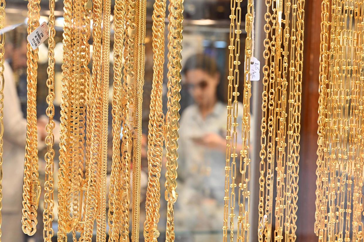 国际现货金价突破每盎司5100美元| 极目新闻