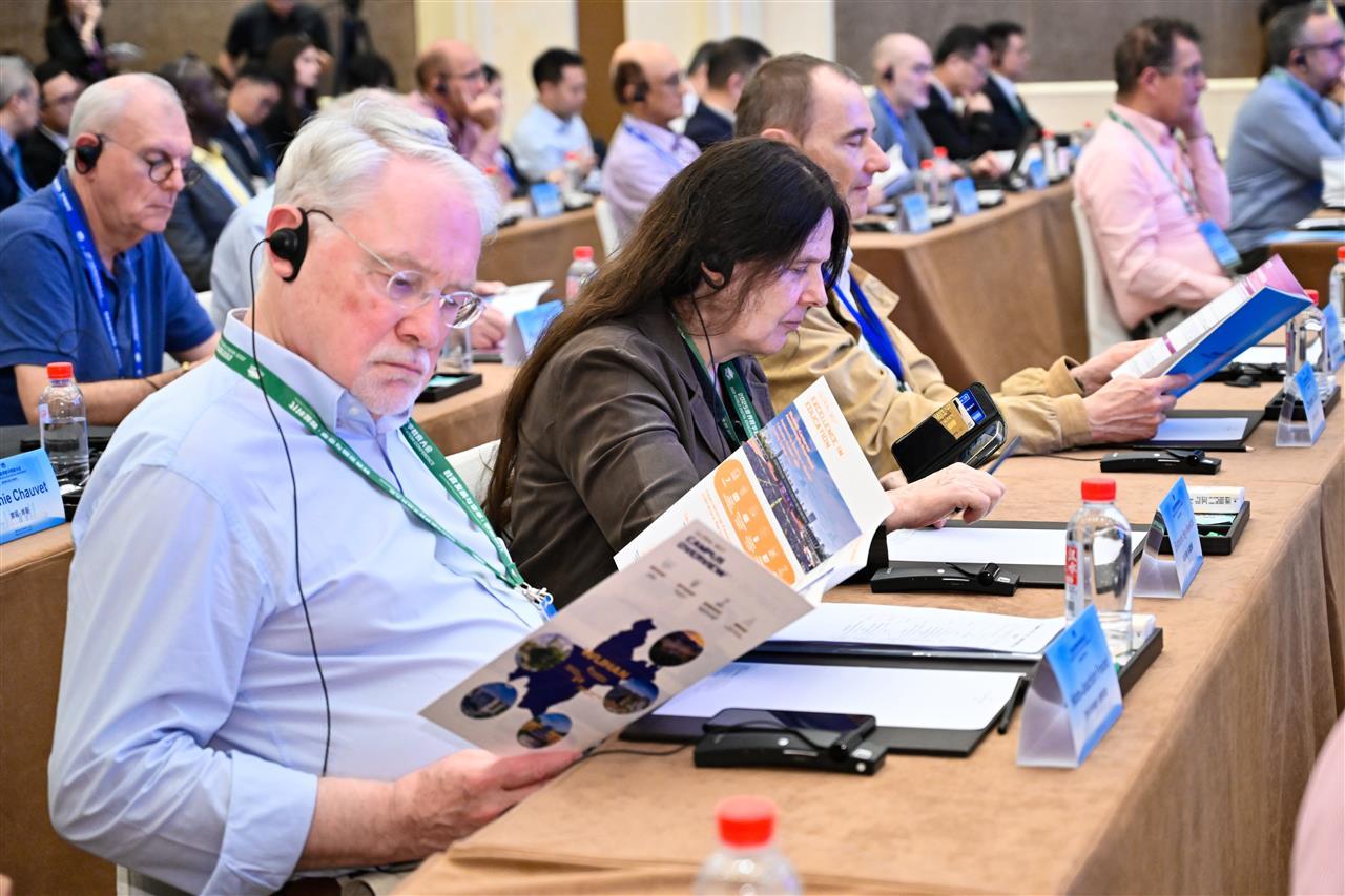 2025.5.15世界数字教育大会平行论坛9（许余庆拍摄） (36).jpg