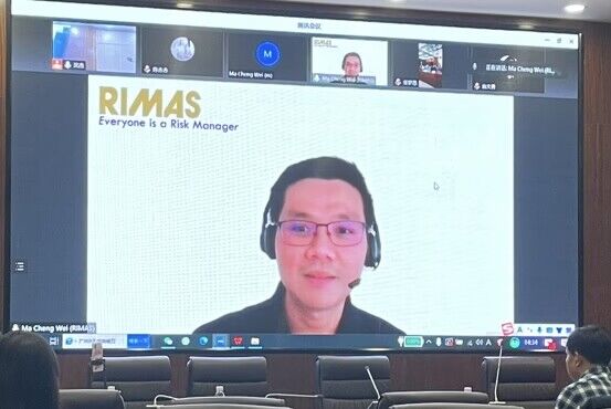 讲座现场（胡毅摄）