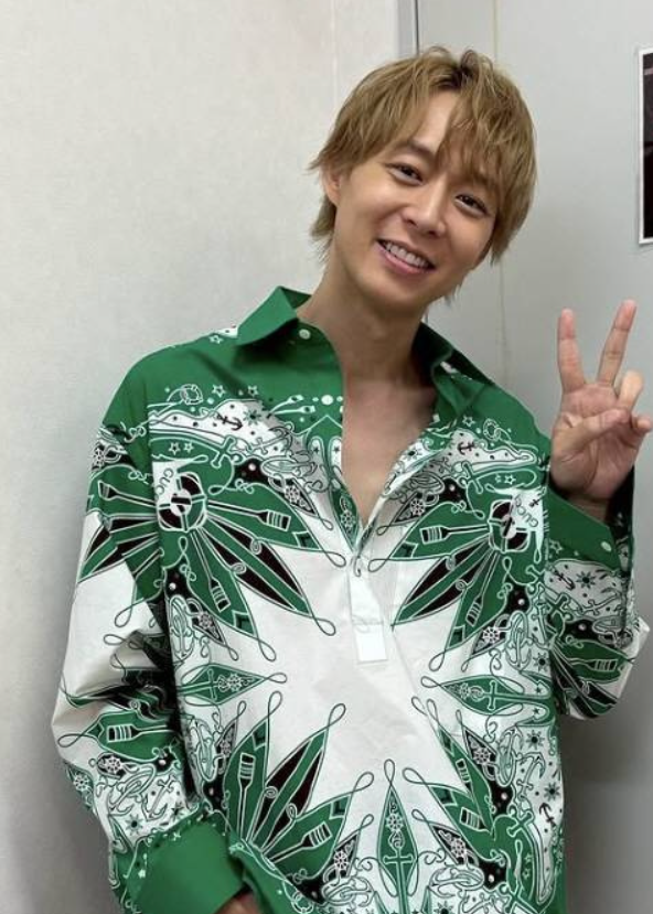 韩国男星朴有天被判赔前东家5亿韩元，曾因吸毒、性侵、欠税丑闻重创演艺事业