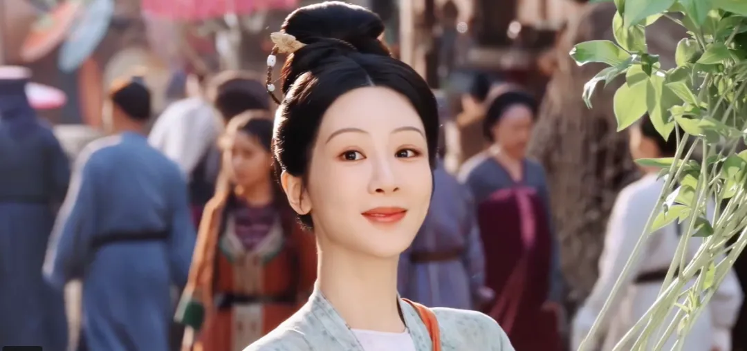 杨紫何惟芳已满血归来，李现说《锦绣芳华》男主和女主关系更曲折更丰富