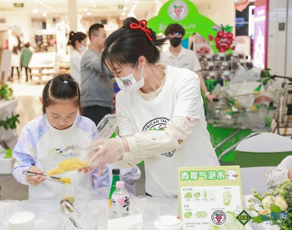南非提子甜蜜上市，鑫荣懋集团携手华联在华热卖