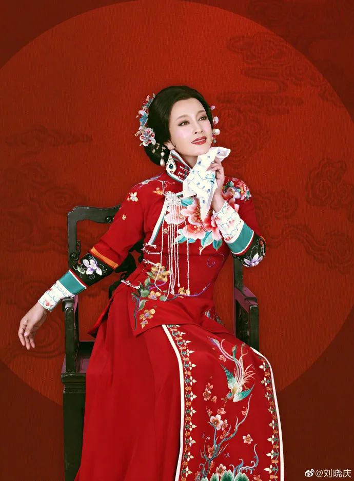 多地多场刘晓庆主演话剧取消！