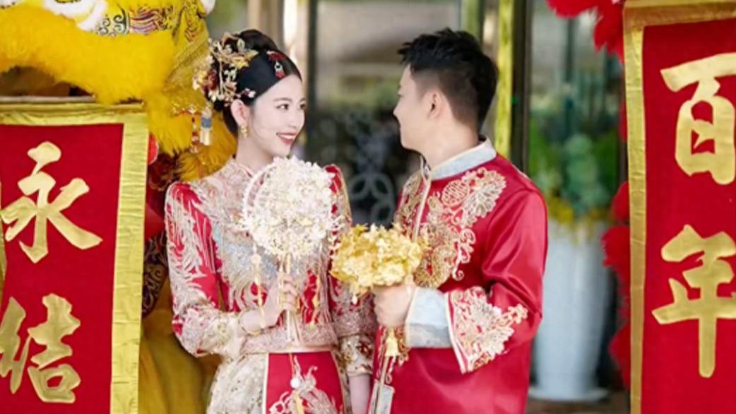 婚禮睡過頭是種什么體驗(yàn)！婚禮當(dāng)天8個(gè)鬧鐘都沒叫醒新郎新娘