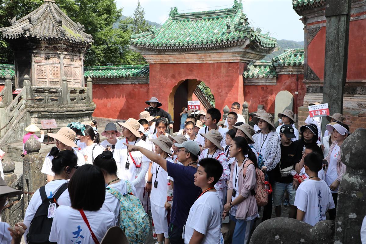 “暑期第一课”研学旅行十堰首站 湖北省文旅厅供图.jpg
