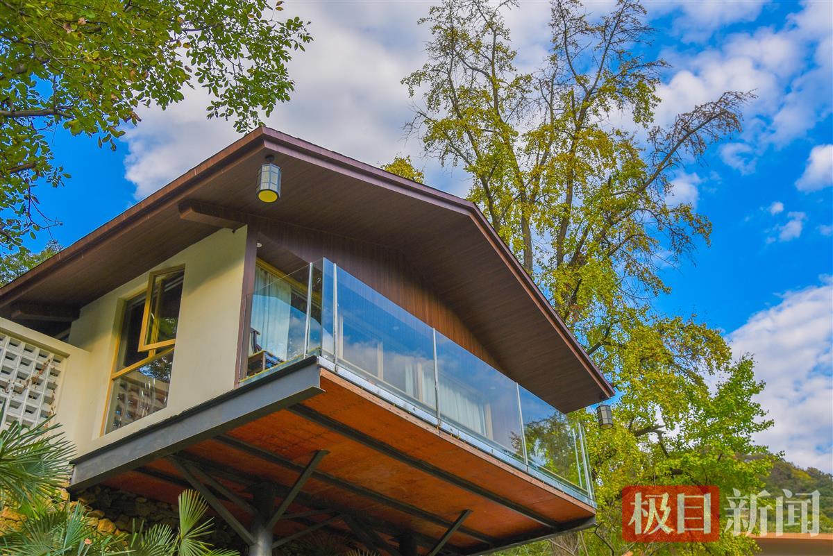 10月18日，随州市随县柳林镇双利村的“山月随人·明玉珍”韩屋度假区一景。 （极目新闻记者 黄志刚 摄）.jpg