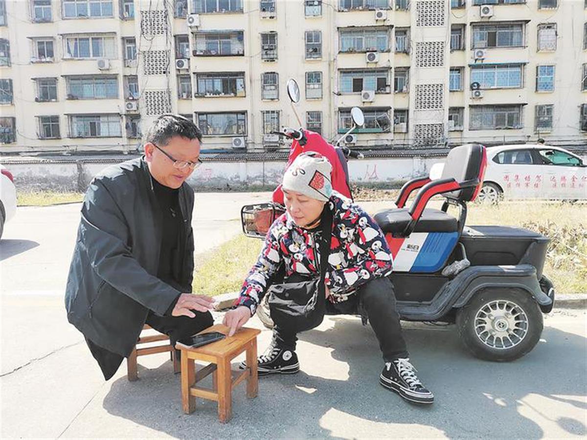 褚明强.png