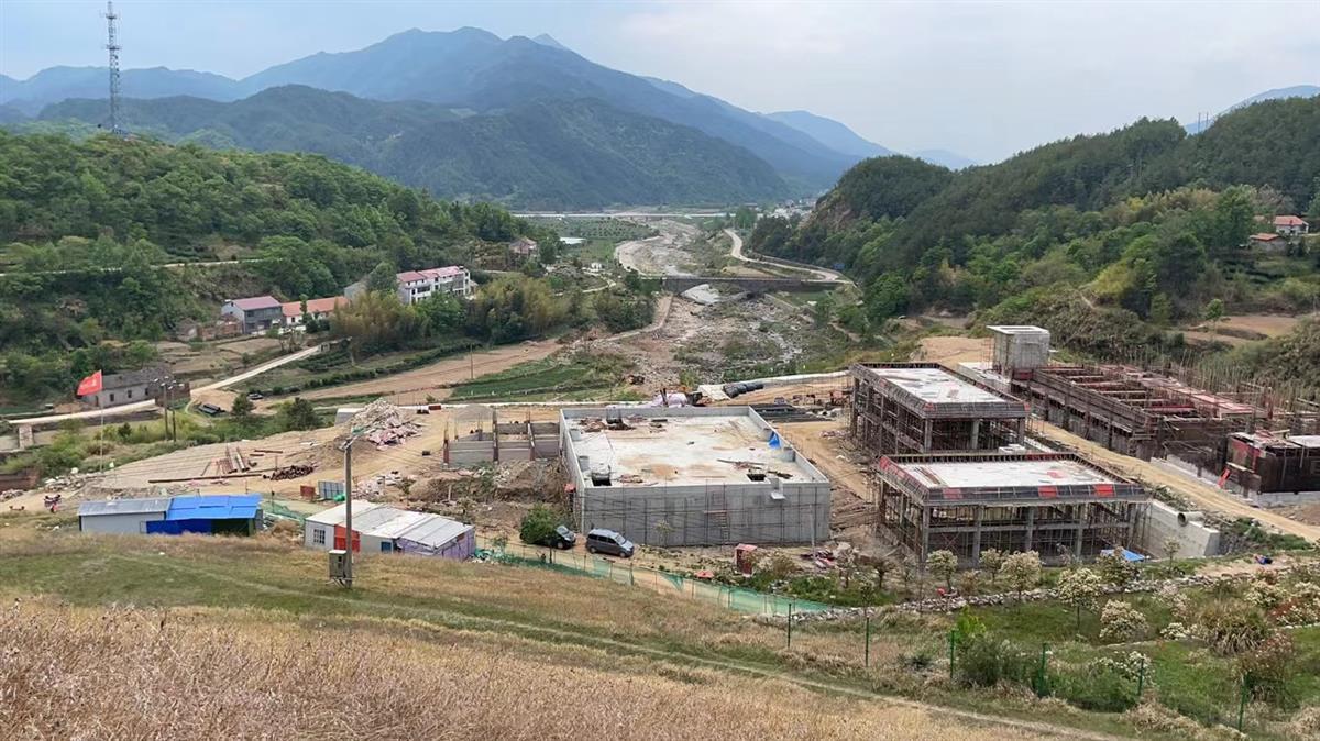 正在建设中的东河水厂