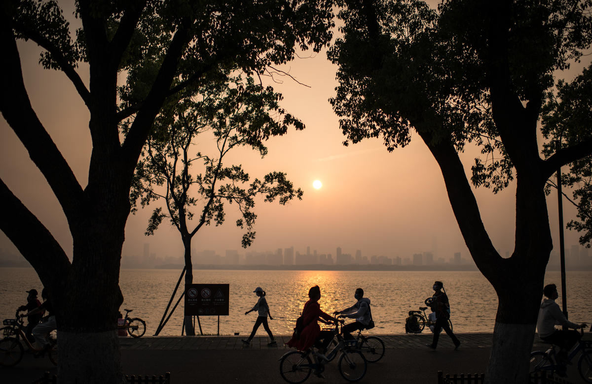 东湖绿道   新华社发