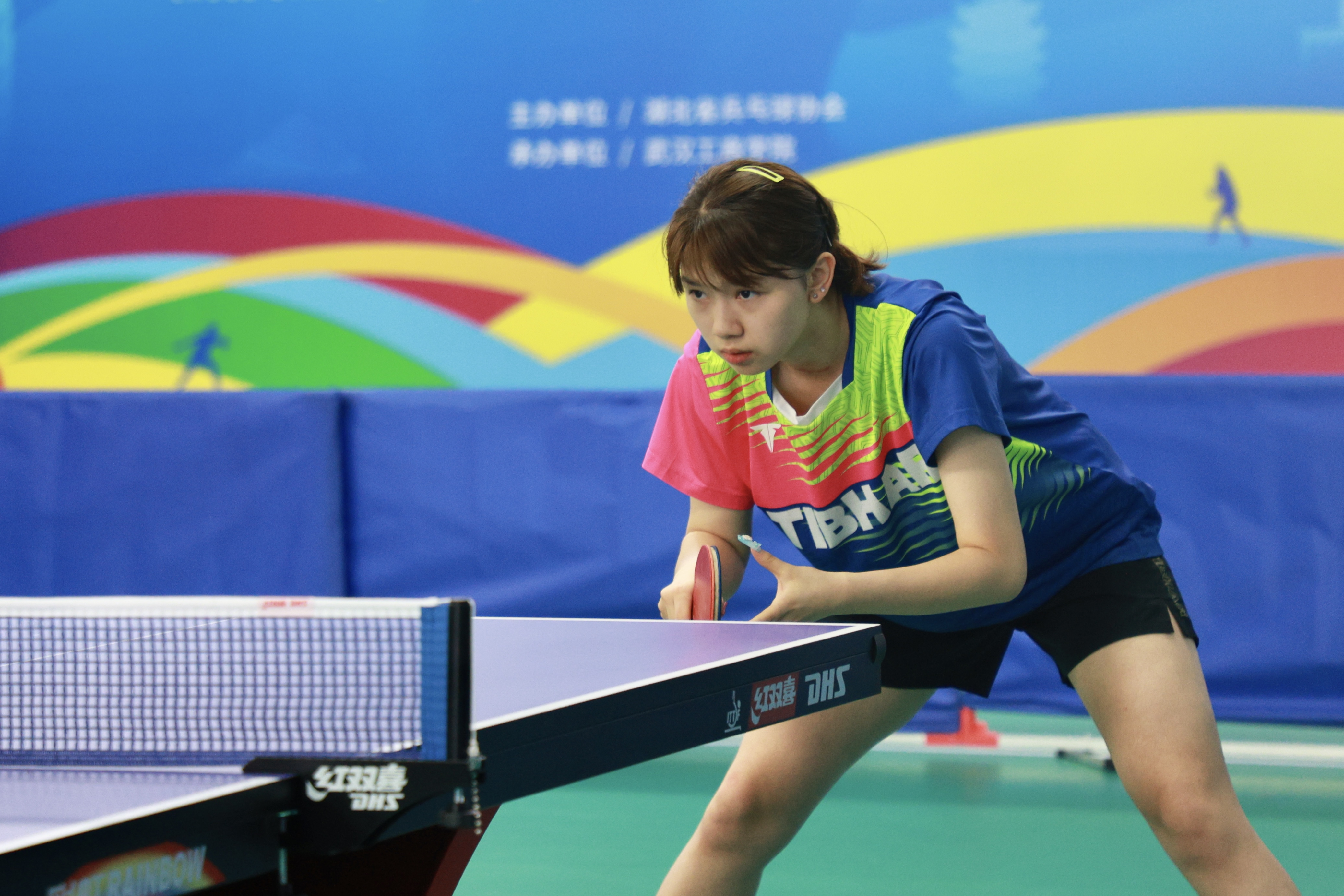 图为紧张激烈的乒乓球赛 摄影：芮雨欣 (6).JPG