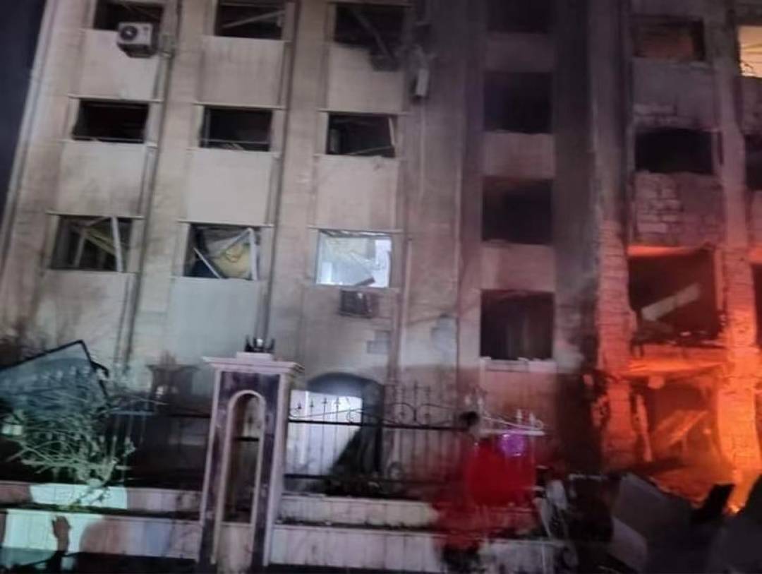 以色列空袭哈马斯总部大楼最新消息 7年来最大冲突巴以怎么了？_国际_中国小康网