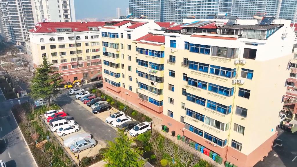 青岛西海岸新区：老旧小区改造“宜居 安居 乐居” | 极目新闻