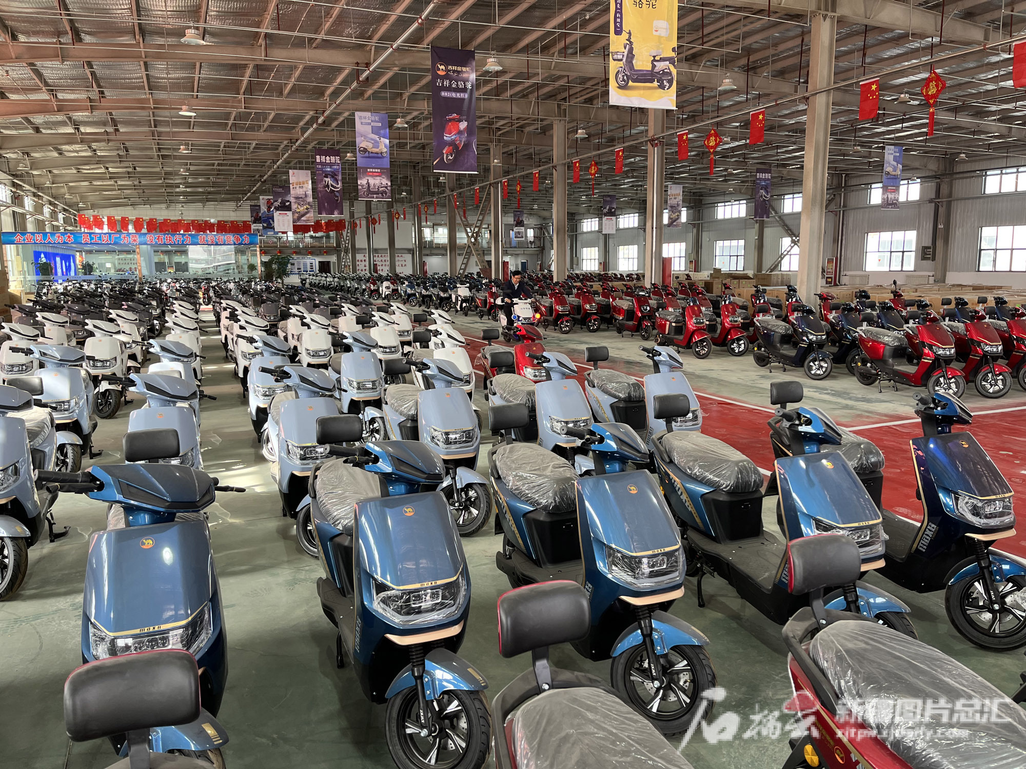 走进口岸看新疆丨“飞地经济”飞出产业援疆新高地