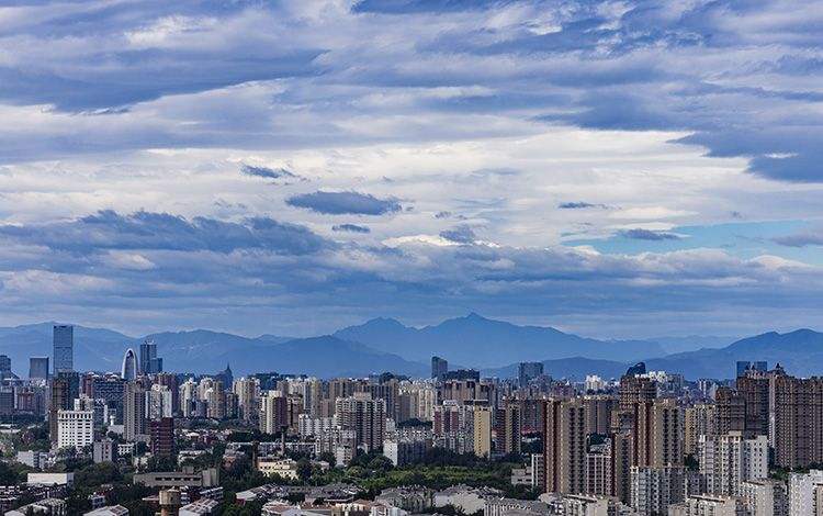 北京“冷涡蓝”刷屏！傍晚前后有分散性雷阵雨，未来三天降雨频繁