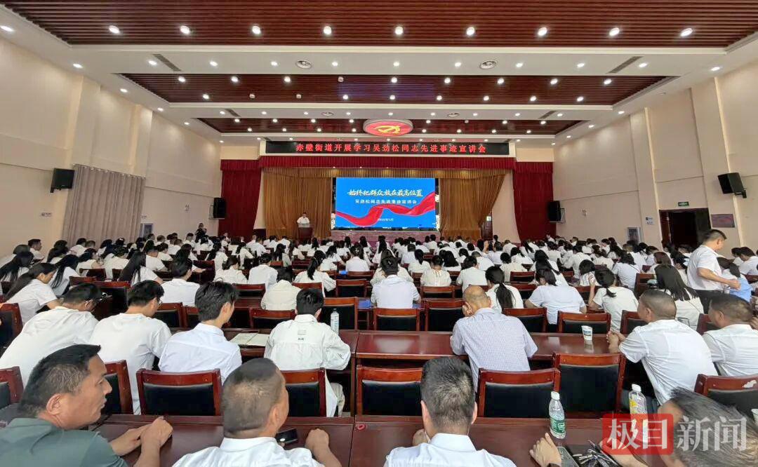 q3图片1.jpg q3图片1.jpg