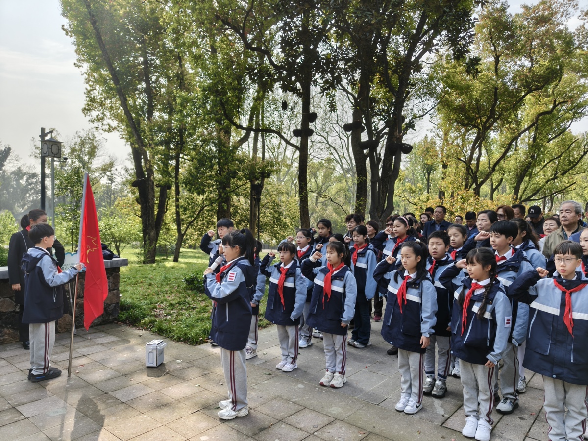 bcb768610e0ab6288d5502ac9e563017.jpg bcb768610e0ab6288d5502ac9e563017.jpg