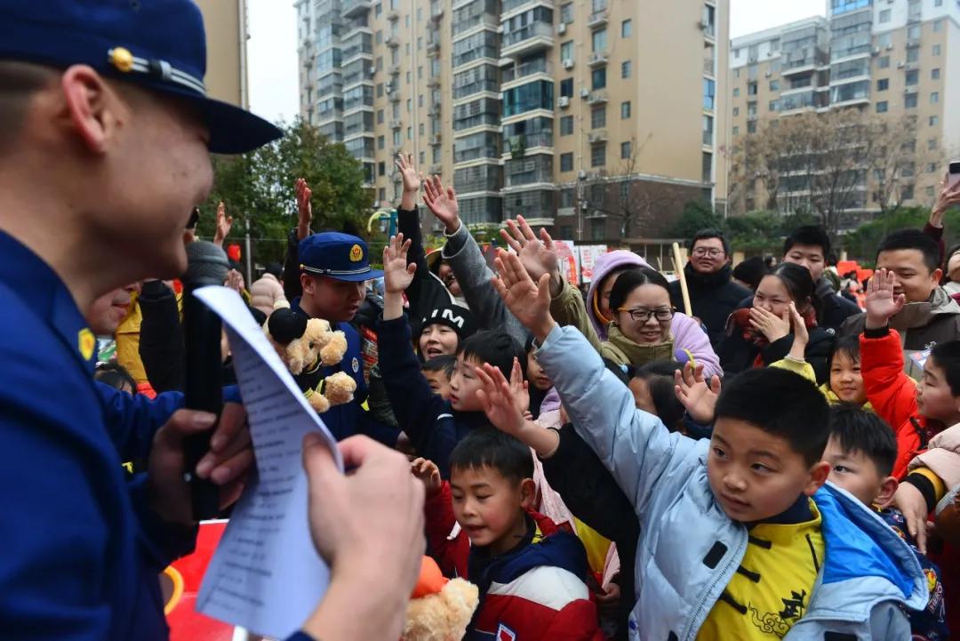 0D70FC5BD43DD7D7CAADEAB505DCA66F.png 0D70FC5BD43DD7D7CAADEAB505DCA66F.png