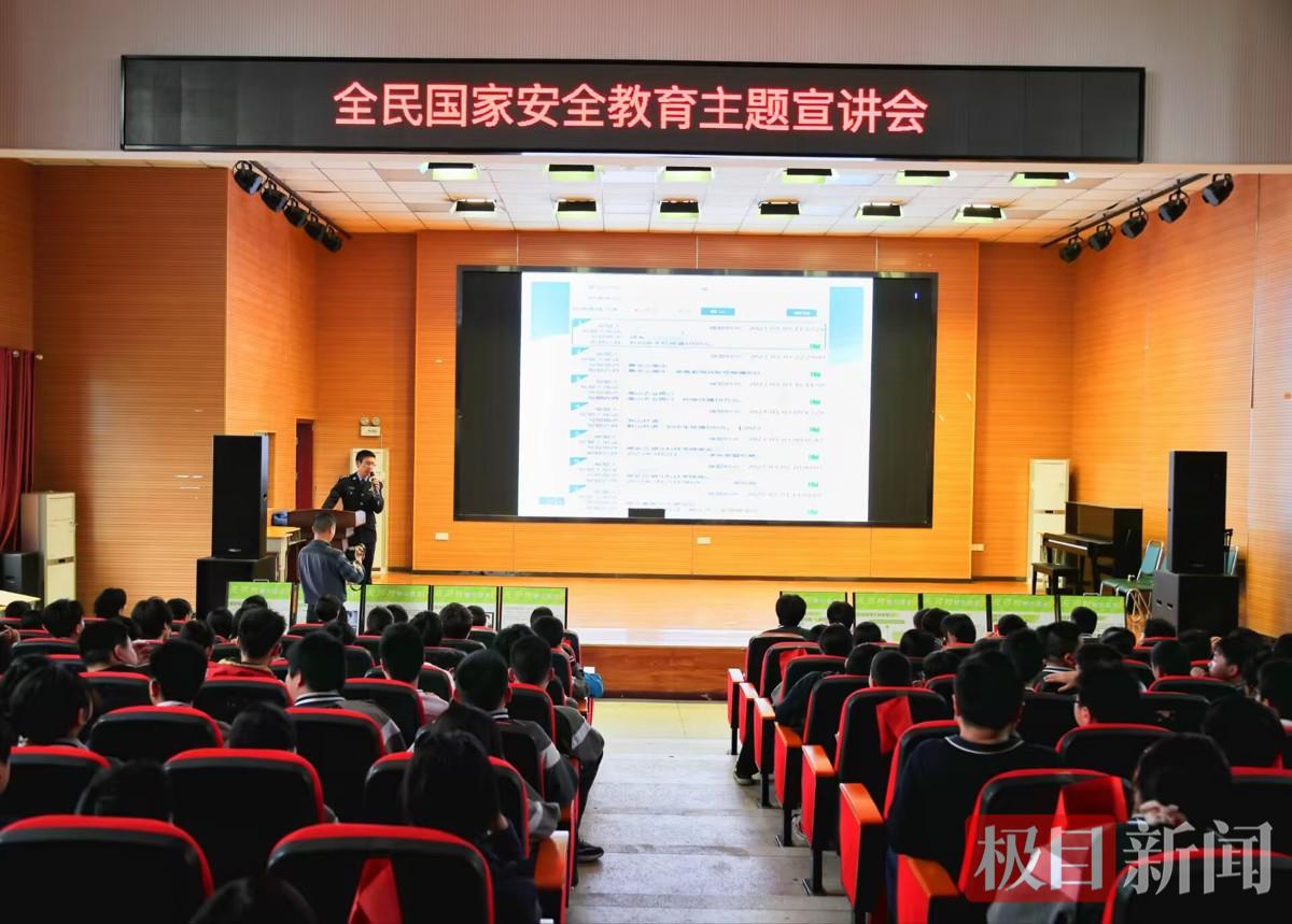 FF1A3A383200B48BDA3E138C98E2CAC3.jpg FF1A3A383200B48BDA3E138C98E2CAC3.jpg