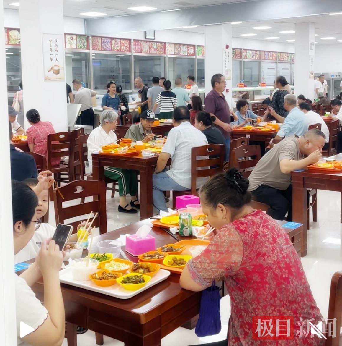 IMG_2029.jpg IMG_2029.jpg