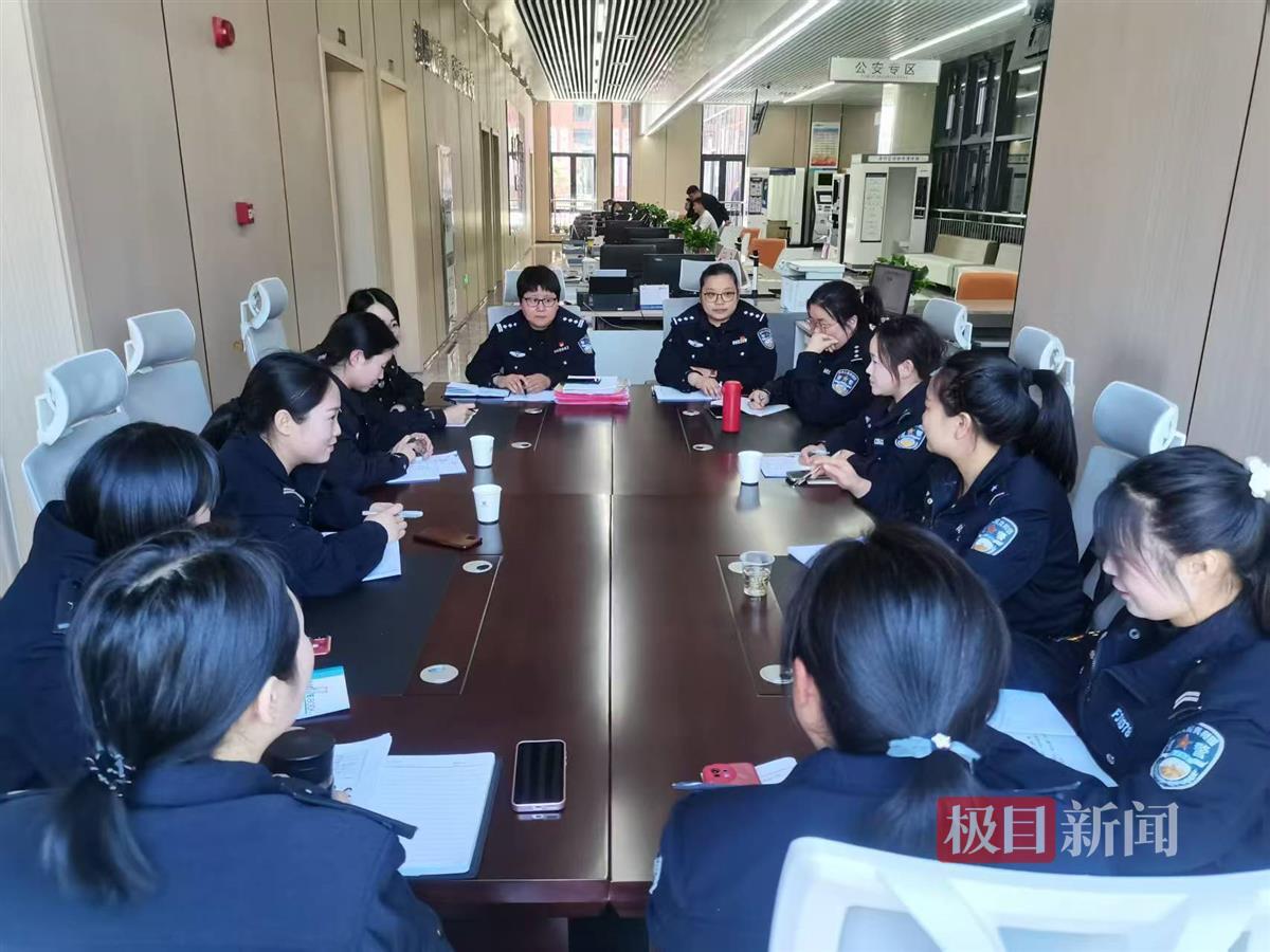 1c7c27dd5fcd8d159b51daf02c3ff8c.jpg 1c7c27dd5fcd8d159b51daf02c3ff8c.jpg