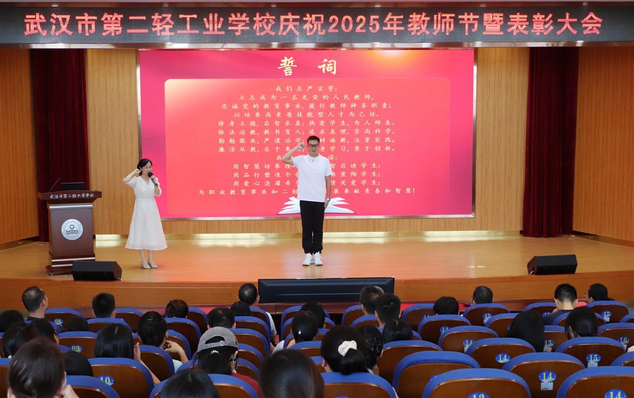 7070541f807d5db823768bae7a694720.jpg 7070541f807d5db823768bae7a694720.jpg