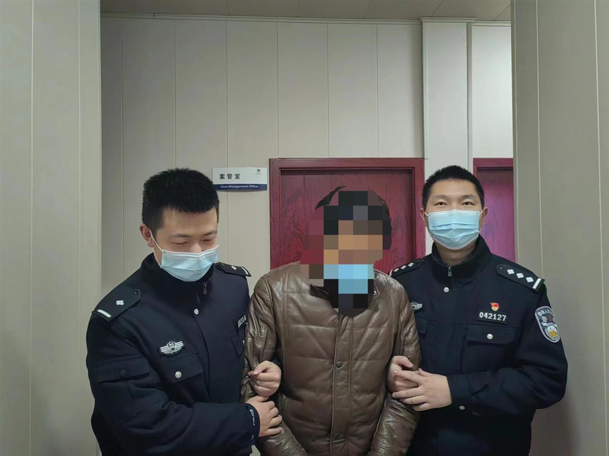 火力全开！武汉这个派出所攻坚队一周连抓3名逃犯 | 极目新闻