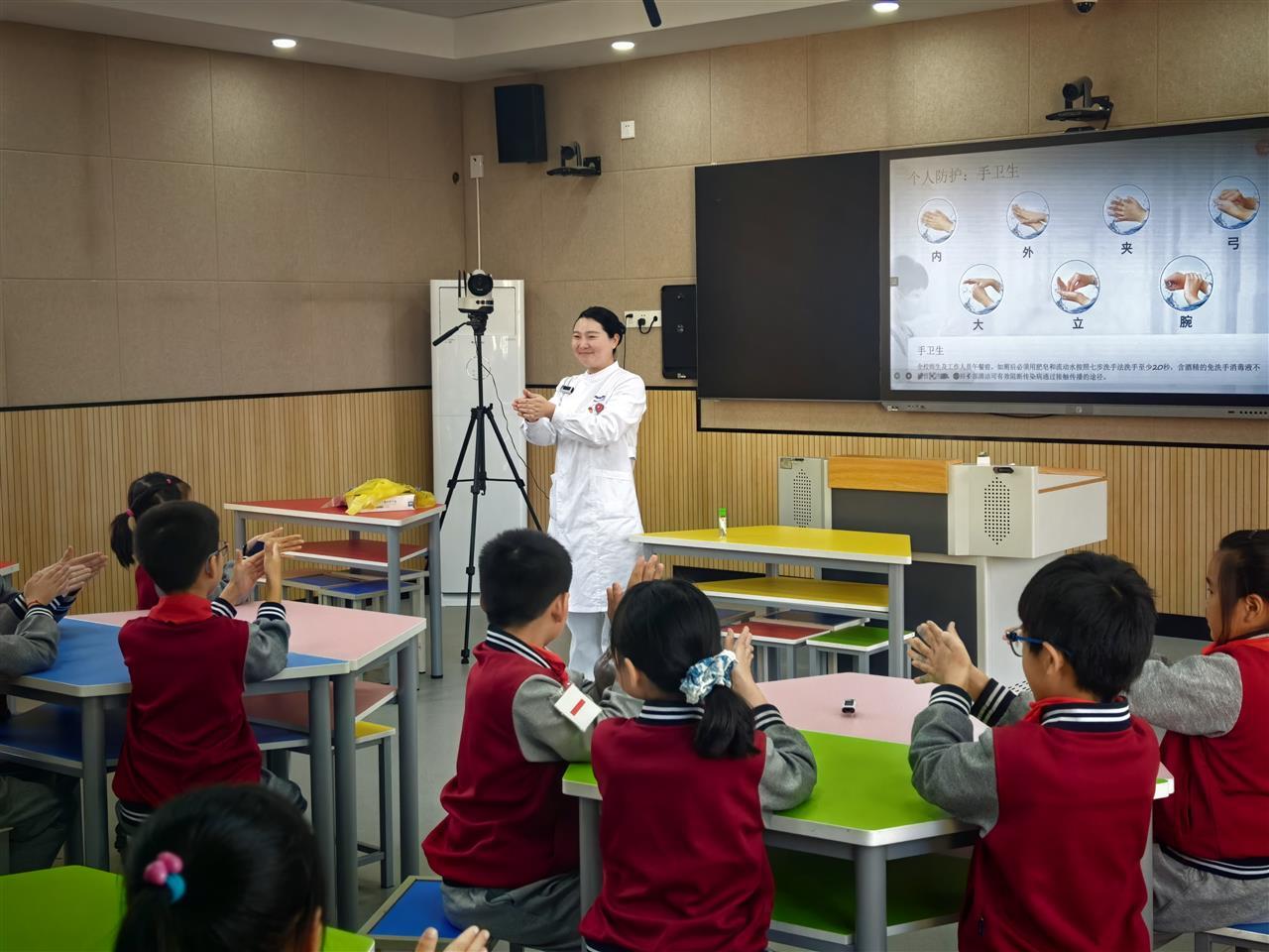 c75b59054bb52a778fc1dc8afab34c40.jpg c75b59054bb52a778fc1dc8afab34c40.jpg