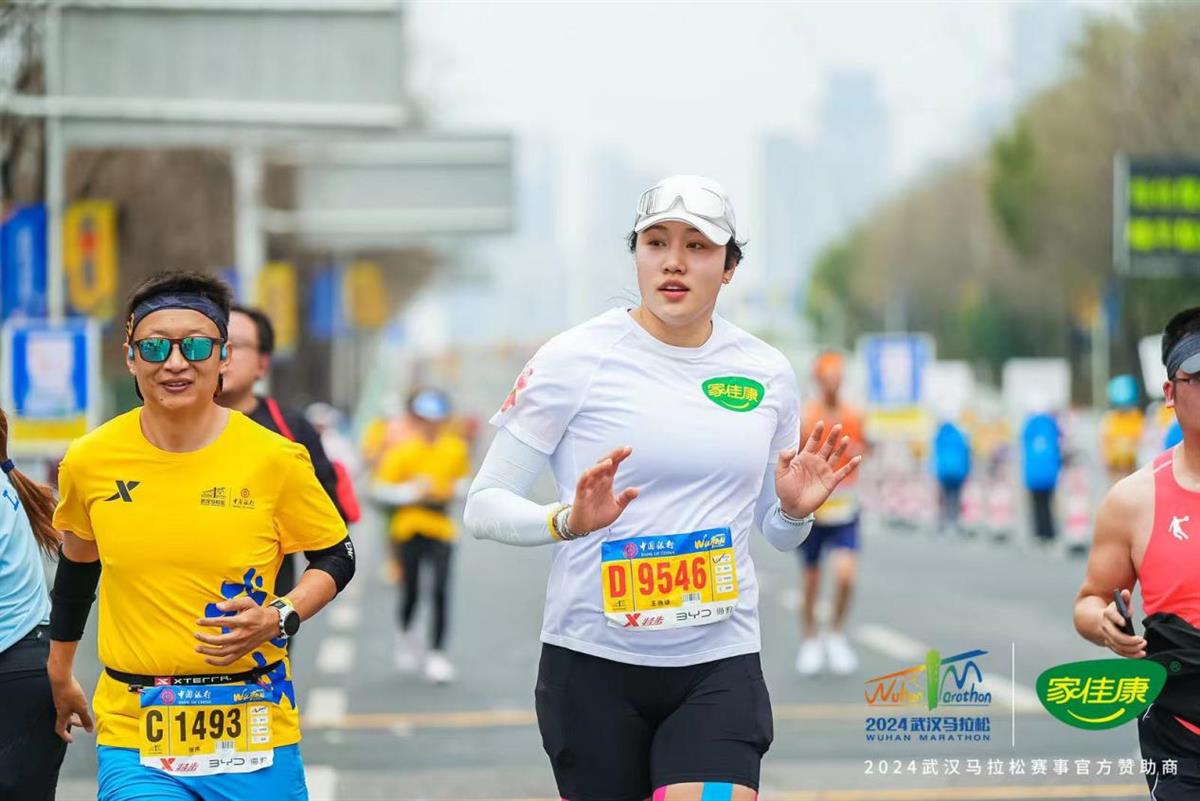 佳康时代怎么样2024武汉马拉松安全完赛，家佳康携手跑者助力全民健康时代_https://www.jmylbn.com_新闻资讯_第6张