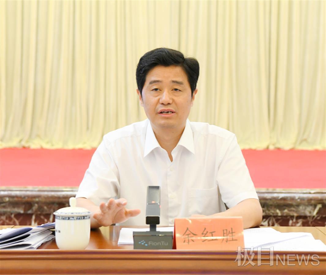 女高级会计师李春任三明市长成福建唯一女市长