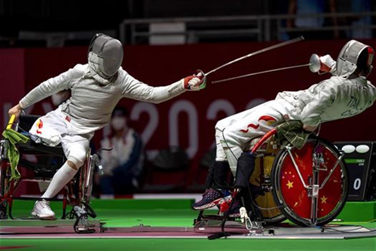 武林大侠一剑封喉——李豪获东京残奥会中国队首金!