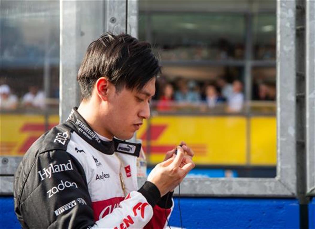 对话中国历史上首位f1赛车手周冠宇:梦想是推动我前进的动力,对赛车的