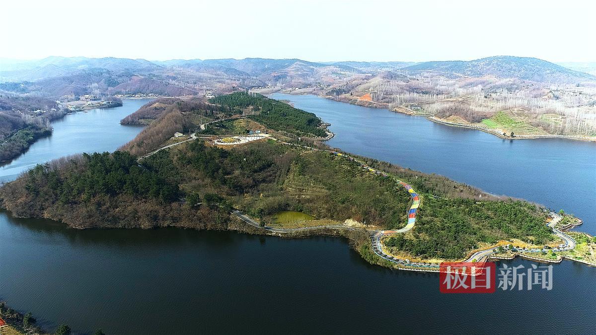 区谷城百花岛水利风景区位于襄阳市谷城县冷集镇,依托团湖水库而建,总