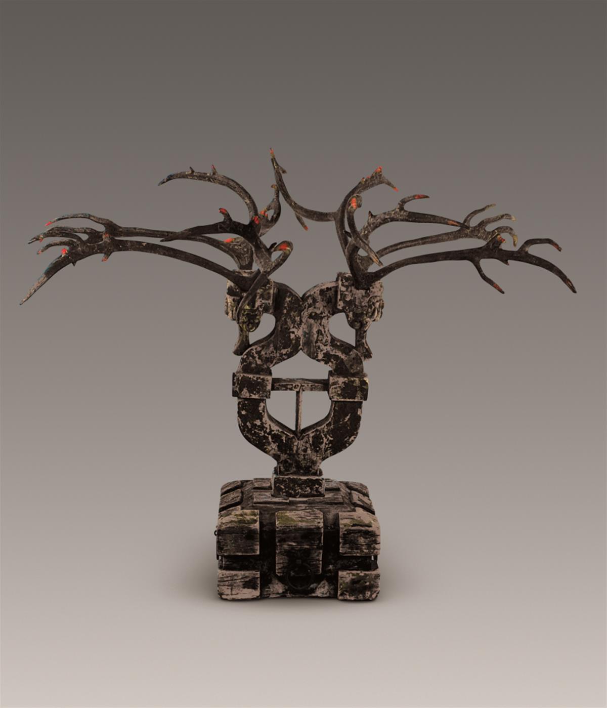 天星观一号楚墓出土级别:国家一级文物藏品简介:镇墓兽头插鹿角,睁目