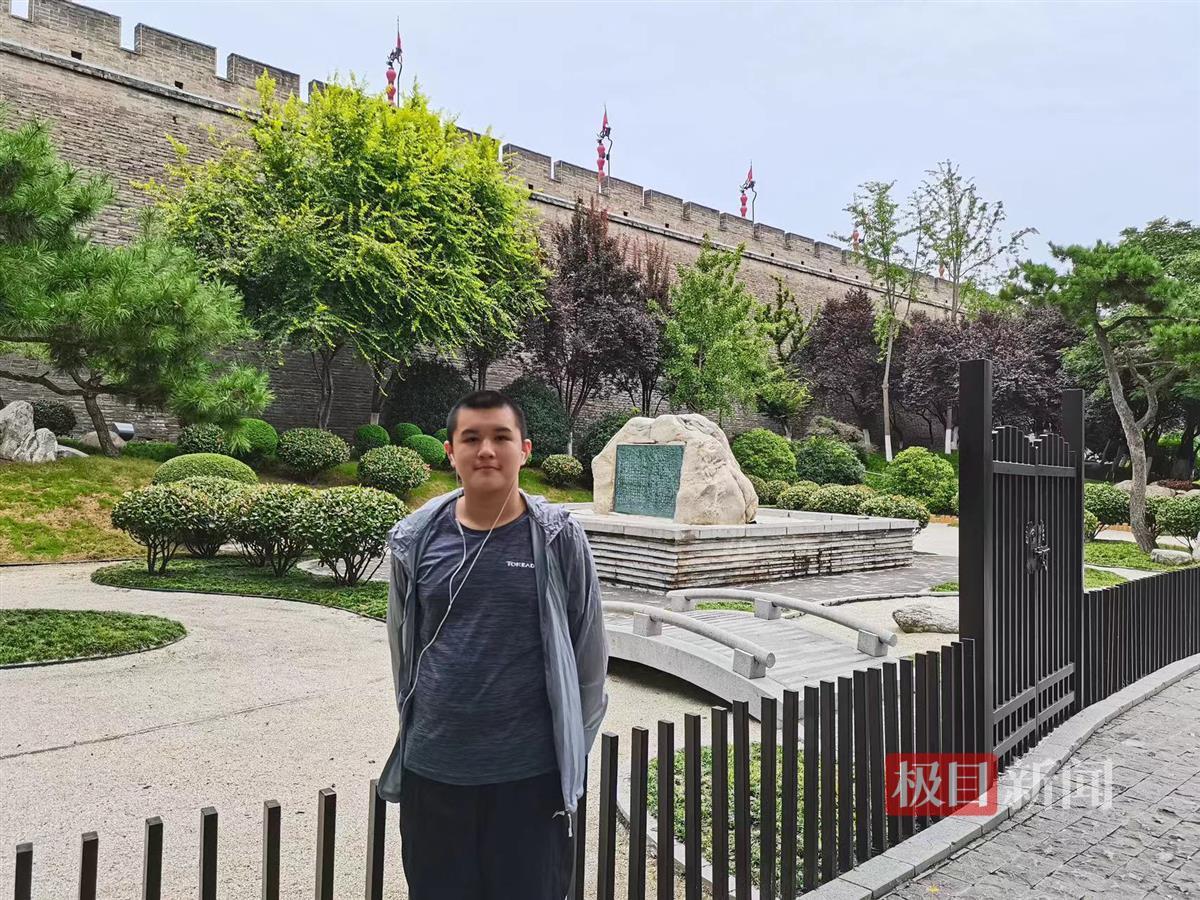 中考417,高考606,看这个男生如何逆袭 | 极目新闻