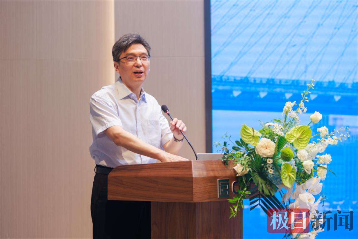 行业嘉宾齐论“碳”，这场论坛为推动超低能耗建筑发展注入动能 | 极目新闻