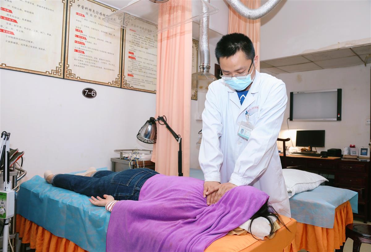 湖北省妇幼中医科开设午间门诊上班族不用再挤周末就诊高峰