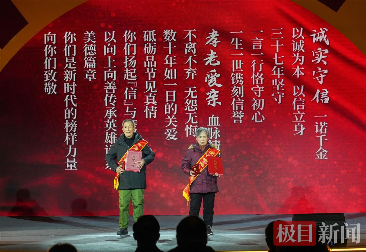 ZOU05804.JPG ZOU05804.JPG