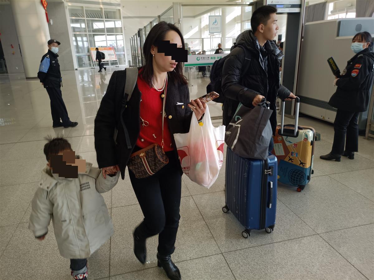 母子失散.jpg 母子失散.jpg