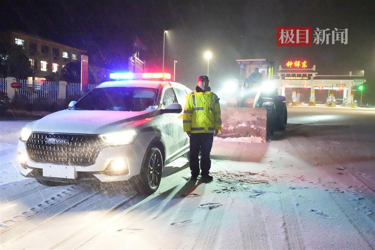 000877.jpg 000877.jpg