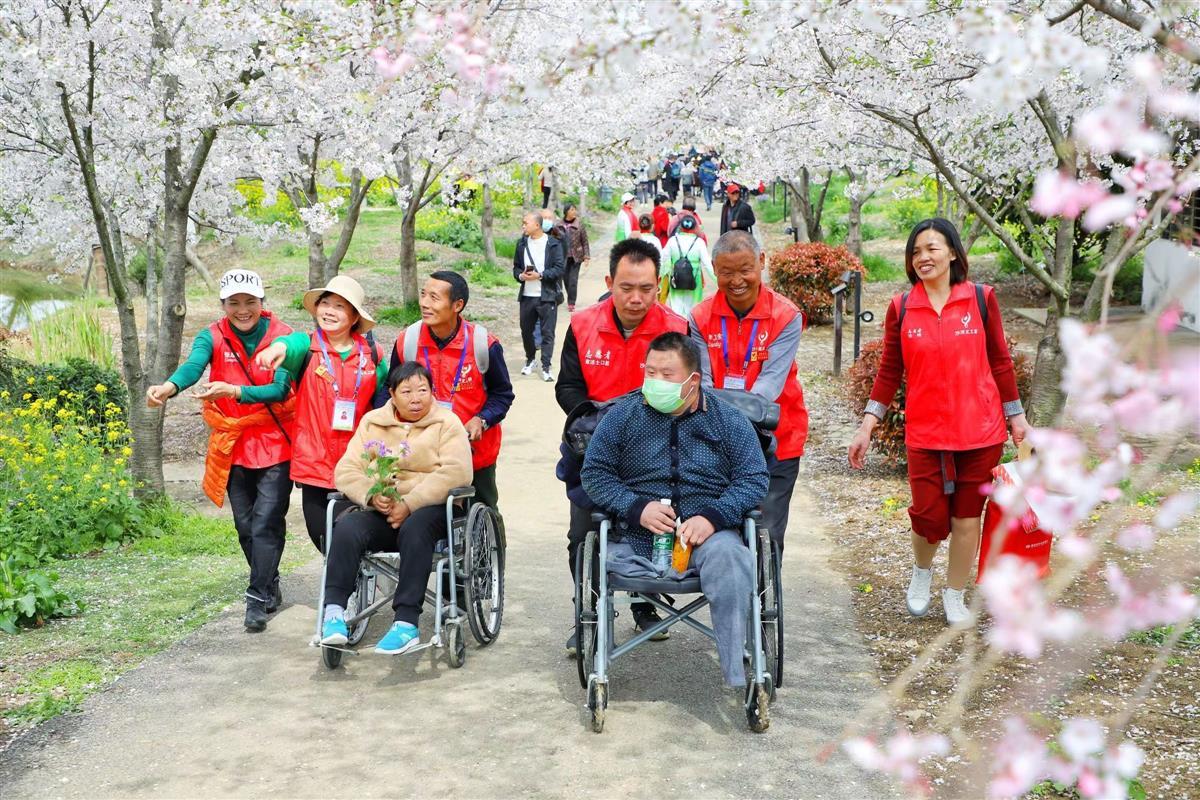 000889.jpg 000889.jpg