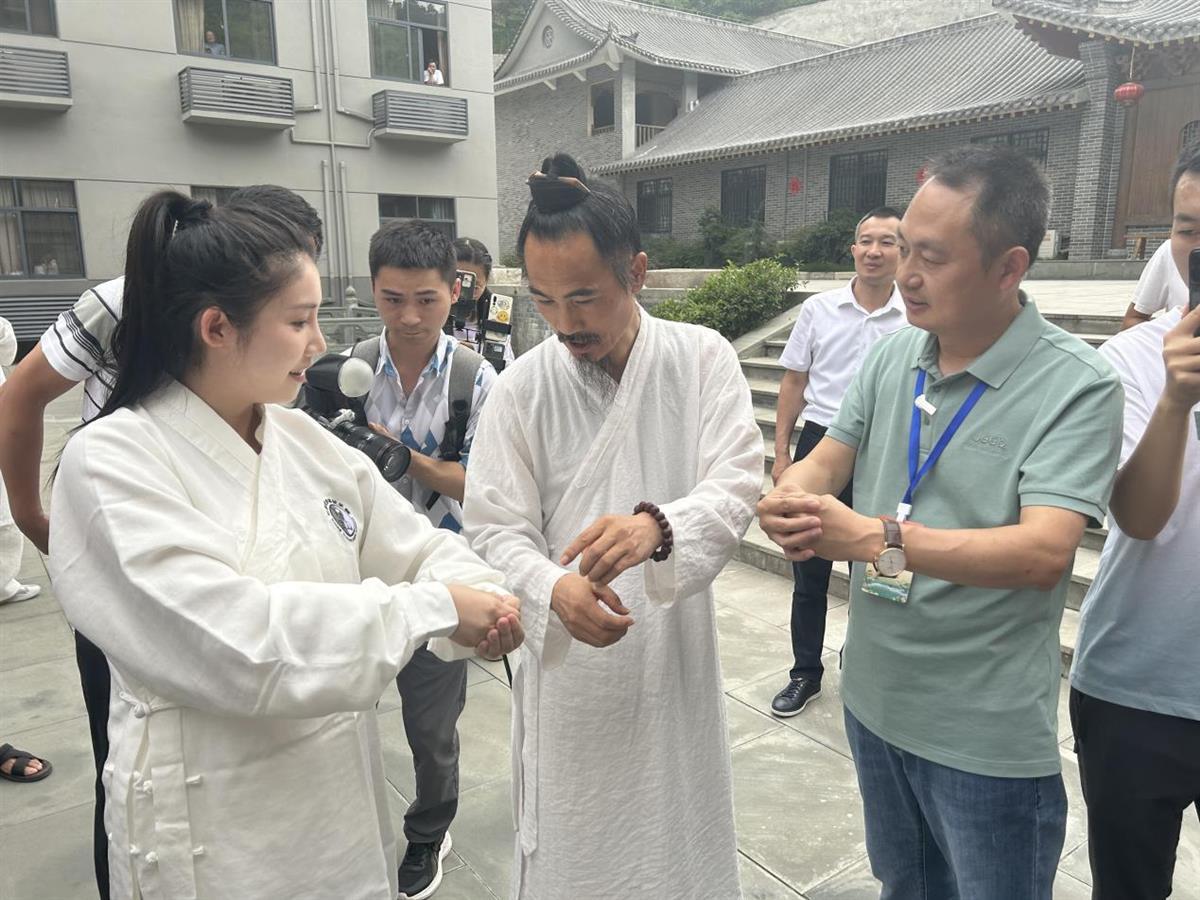 大为3.png 大为3.png