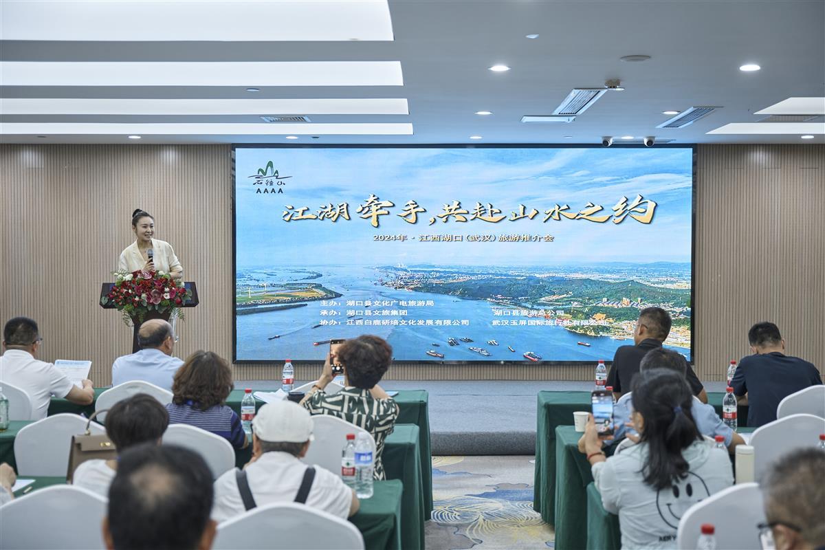 MZH01696.jpg MZH01696.jpg