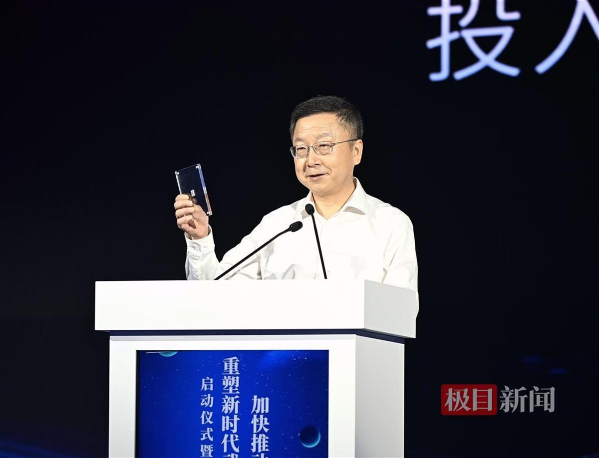 马新强.jpg 马新强.jpg