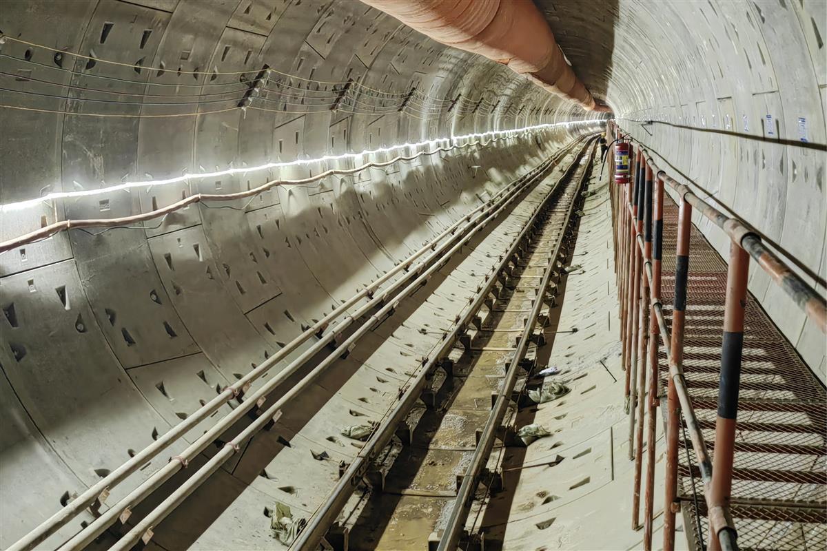 12号线丁十区间成型隧道质量良好。郑忠祥 摄.jpg