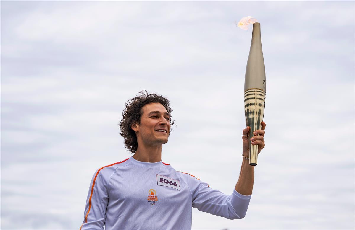 法国1_副本.png 法国1_副本.png