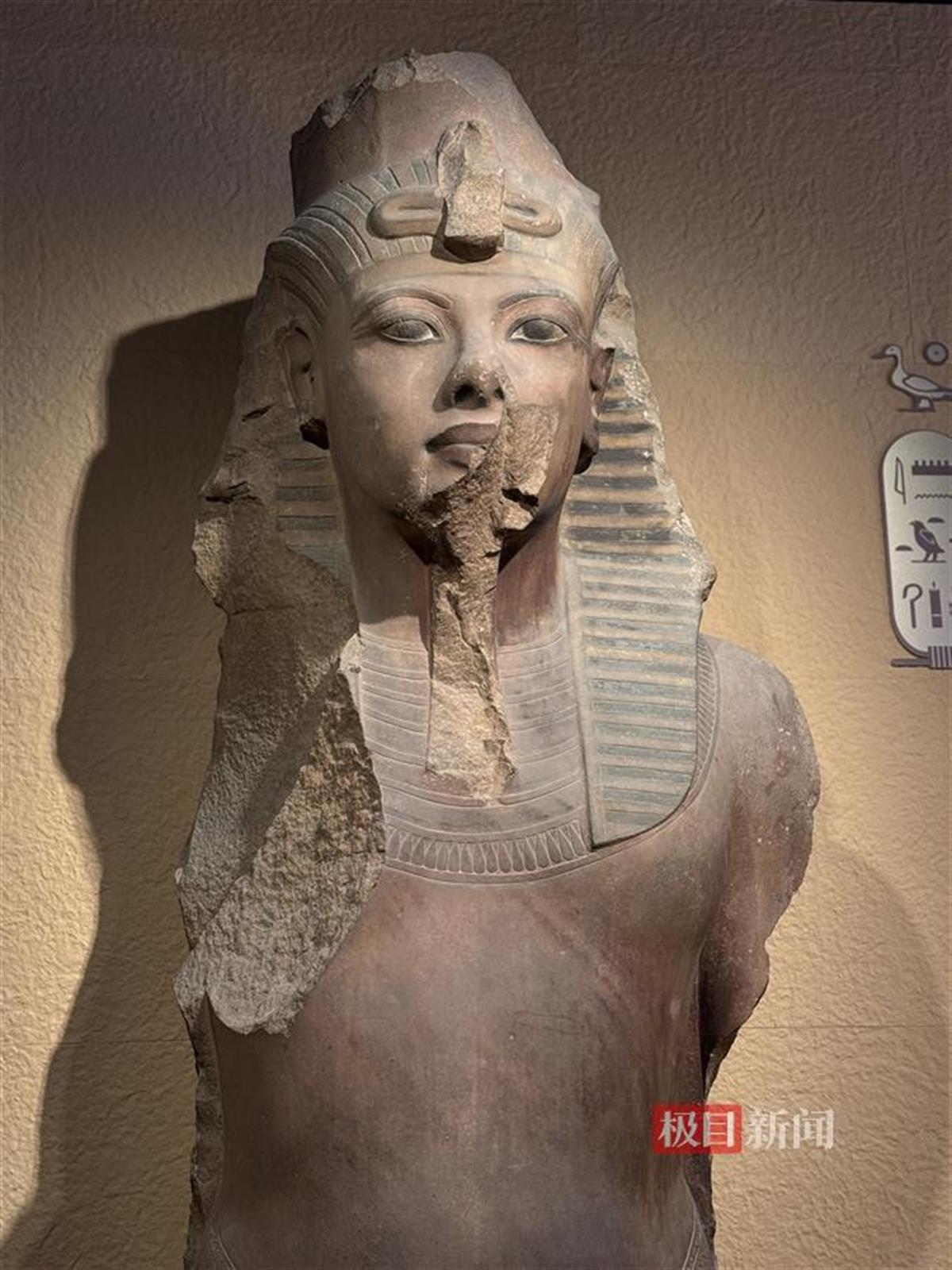 图坦卡蒙巨像(公元前1550—前1295年) (2).JPG 图坦卡蒙巨像(公元前1550—前1295年) (2).JPG