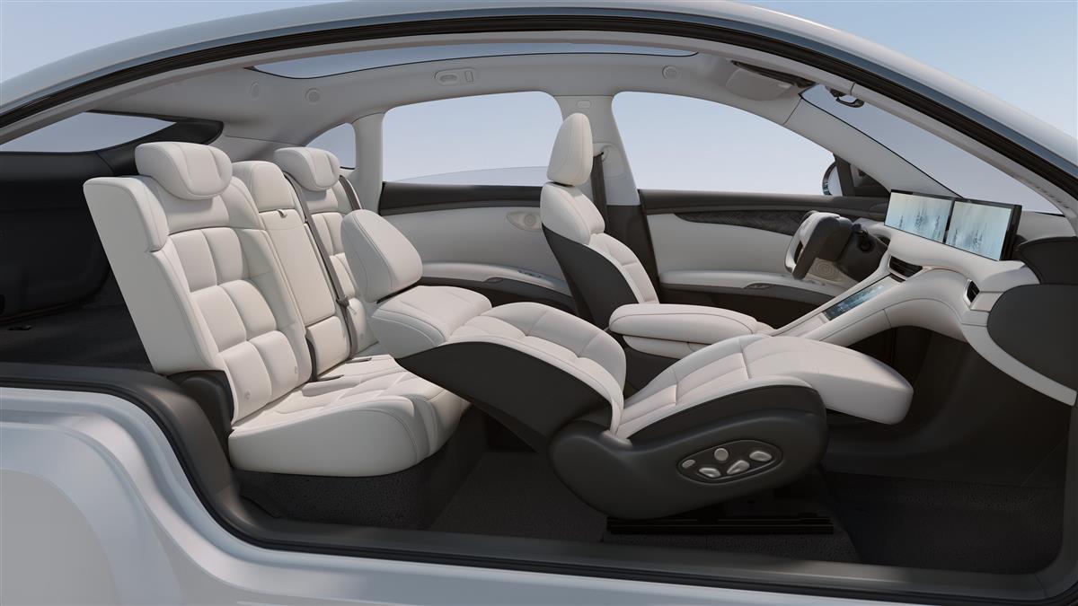 10、121°零重力座椅.jpg 10、121°零重力座椅.jpg