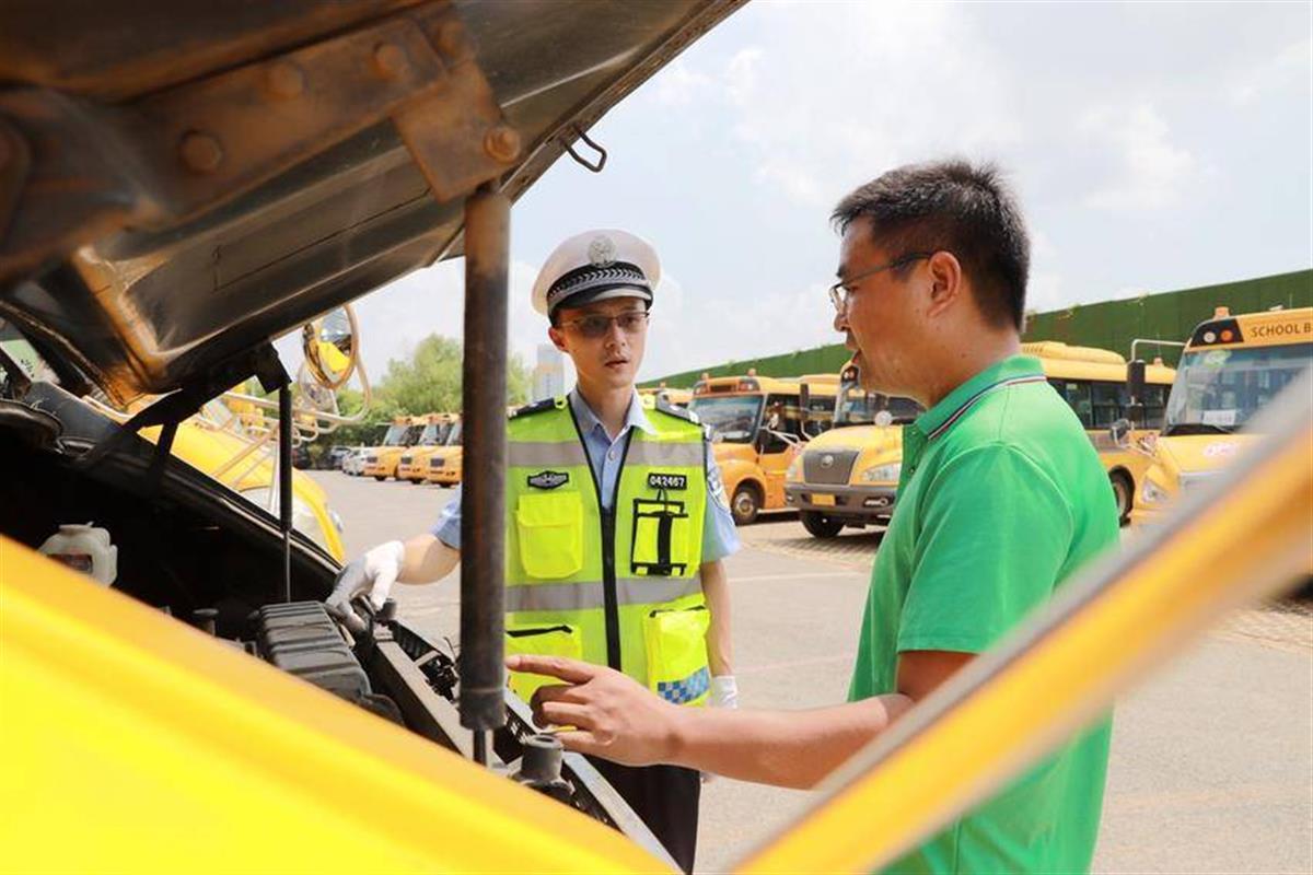 准备好了，安全发车！武汉东湖高新公安全力护航开学季